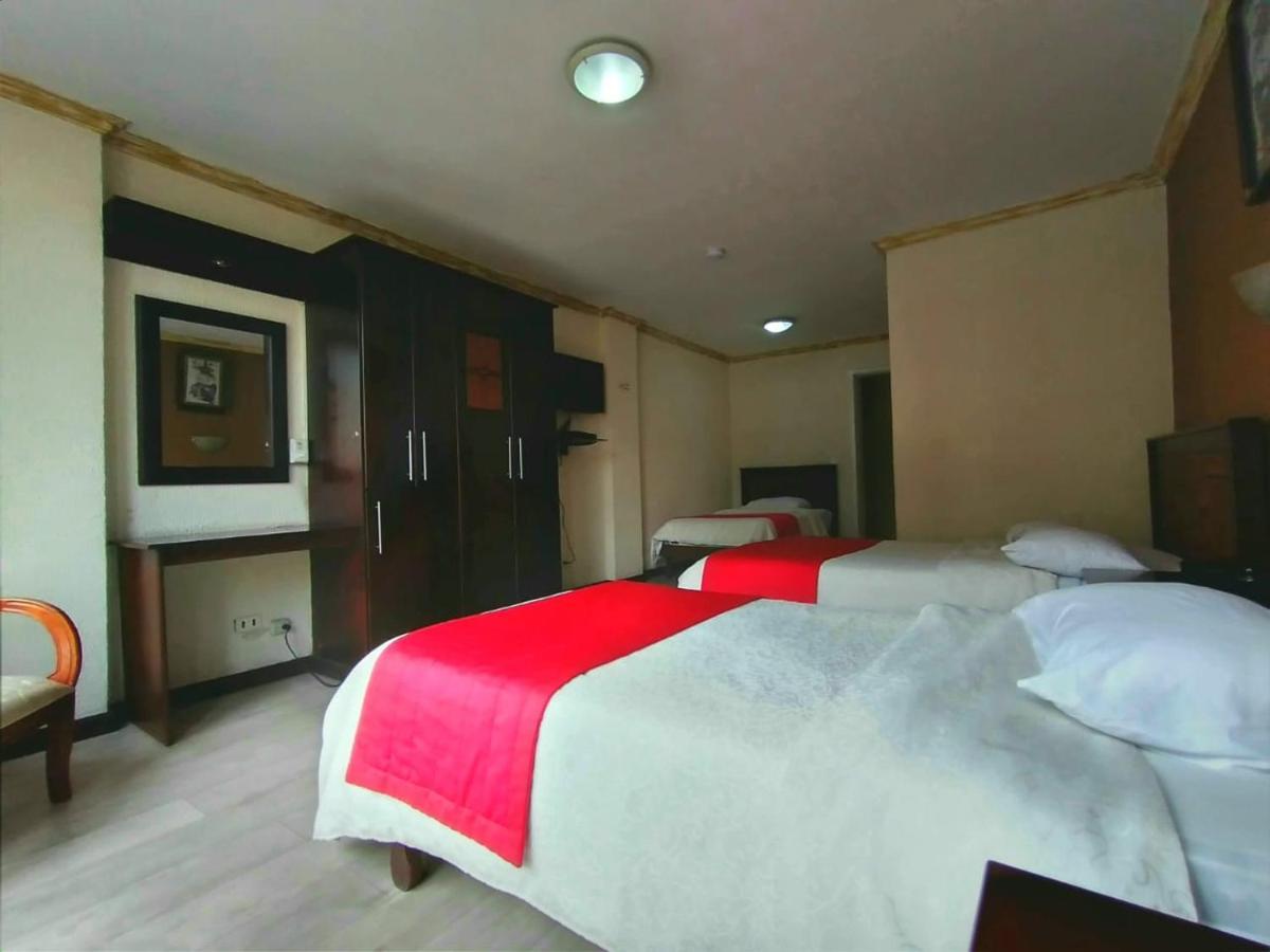 Hotel Imperial Ambato Exteriör bild