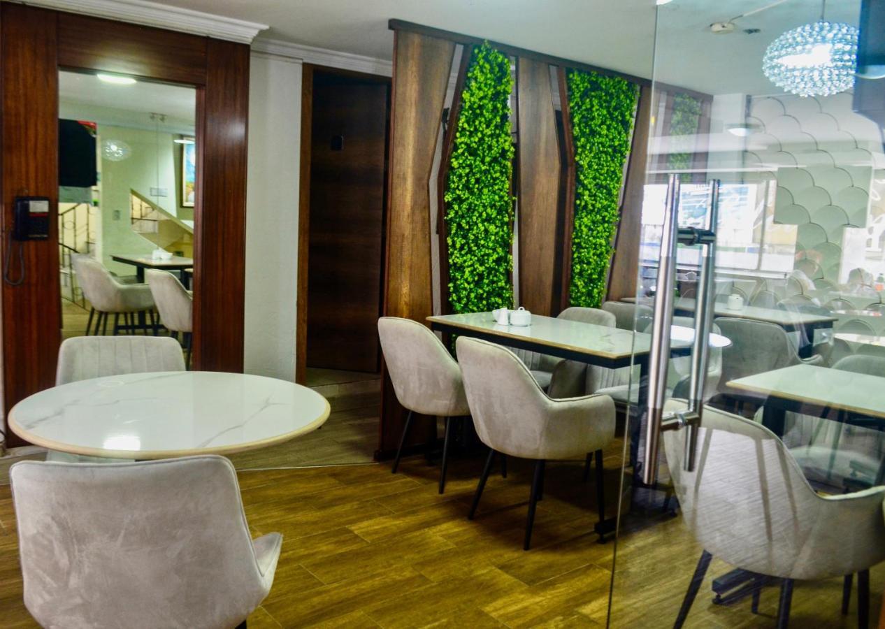 Hotel Imperial Ambato Exteriör bild