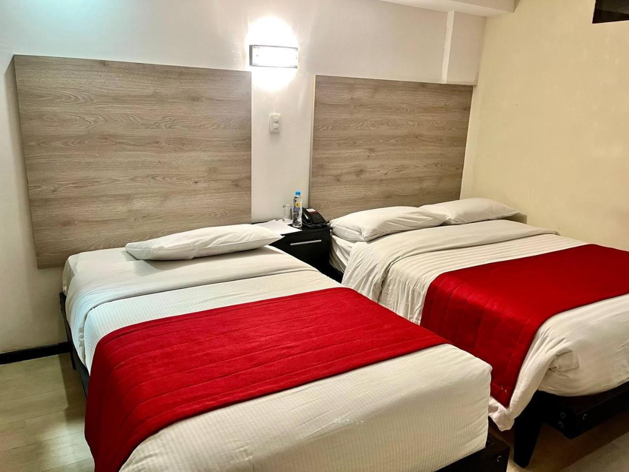 Hotel Imperial Ambato Exteriör bild